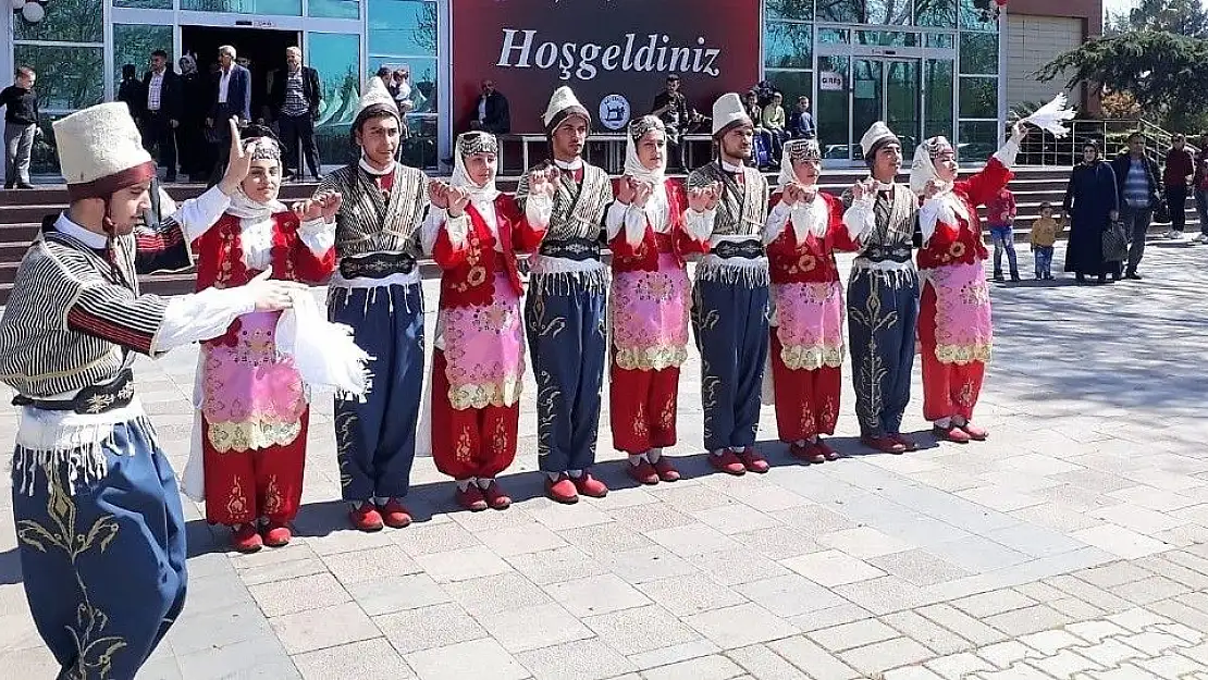 'Kahramanmaraş´ta halk oyunlarına ilgi arttı'