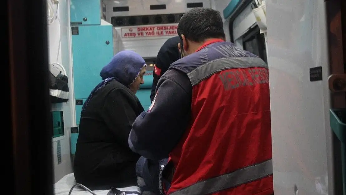 'Elazığ´da yangın, 6 kişi hastaneye kaldırıldı'
