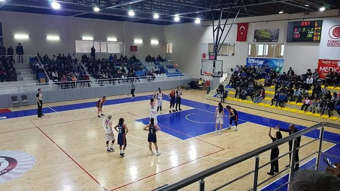'Türkiye Kadınlar Basketbol 1. Ligi: Elazığ İl Özel İdare: 88 - Akdeniz Üniversitesi: 69'