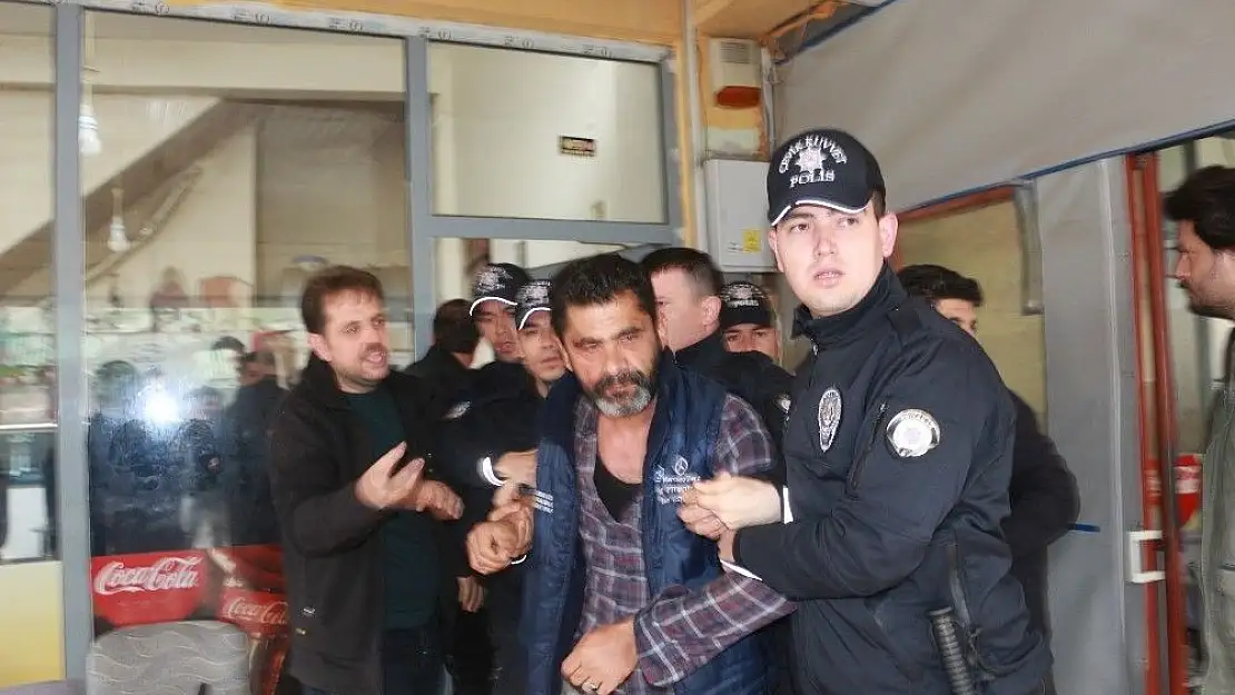 'Alacak verecek kavgası: 5 yaralı, 10 gözaltı'