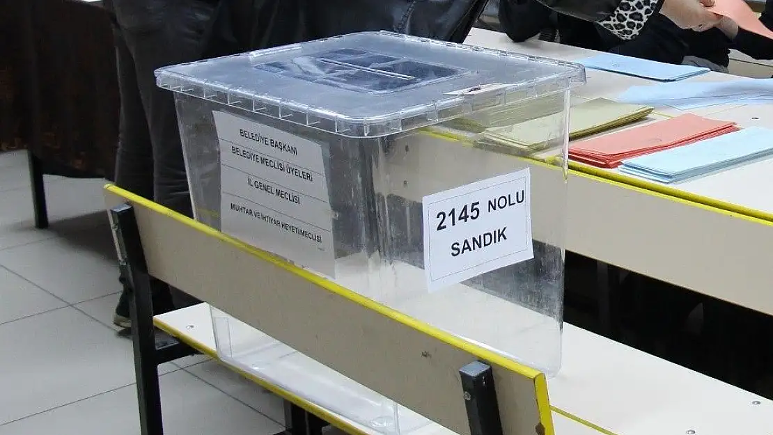 'Elazığ´da ''Oy'' kullanmaya giden 15 aranan şahıs yakalandı'