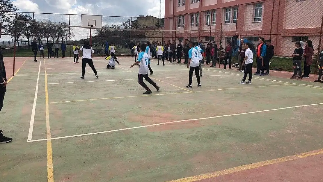 'Arguvan´da spor turnuvası düzenlendi'