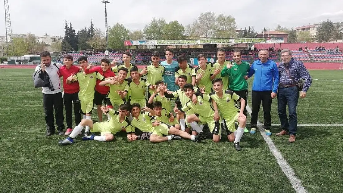 'U15 Kahramanmaraş grup şampiyonu Elazığ Yolspor oldu'