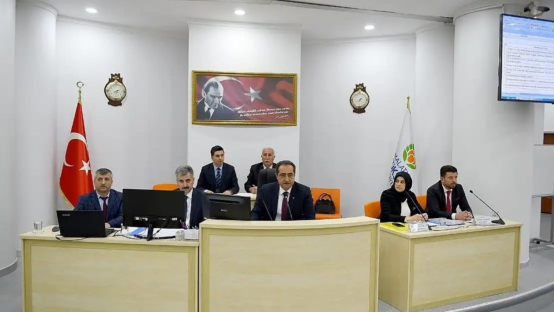 'Büyükşehir Belediye nisan toplantılarına devam ediyor'