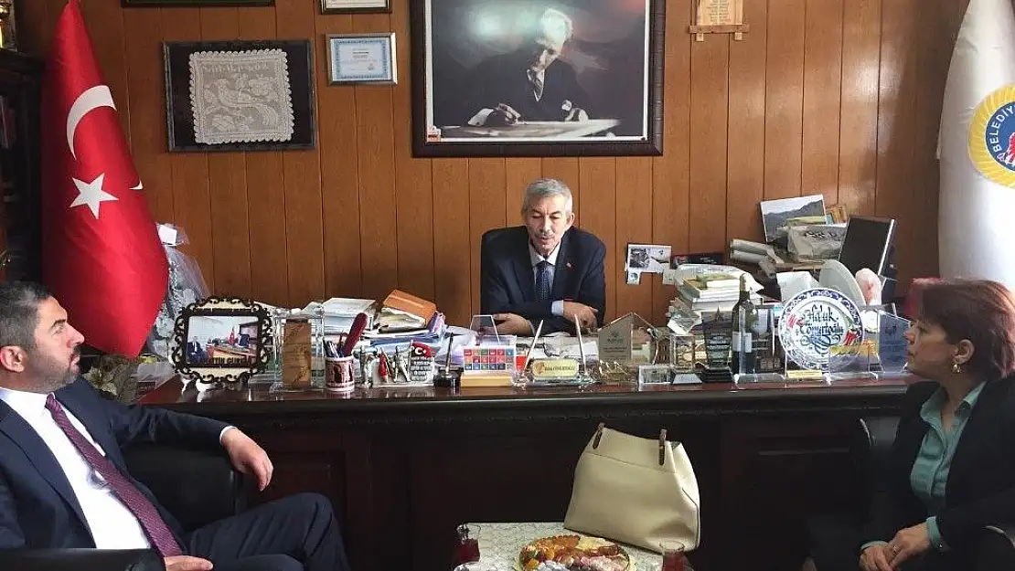 'Kiraz´dan Cömertoğlu´na hayırlı olsun ziyareti'
