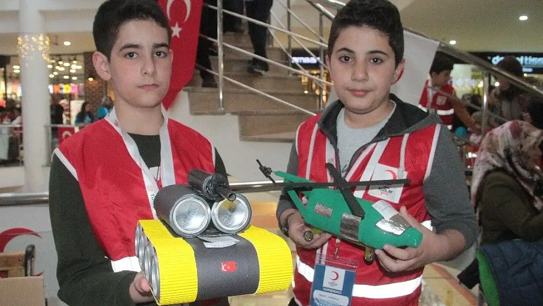 'Atık malzemeler, oyuncağa dönüştü'