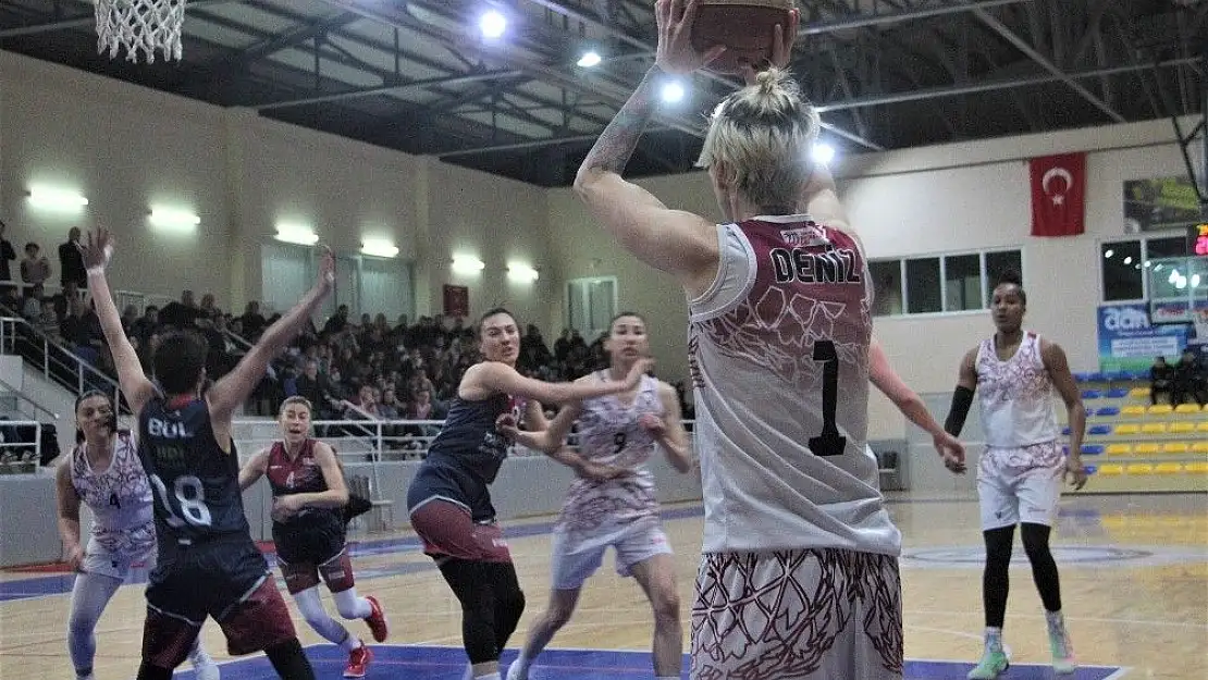 'Türkiye Kadınlar Basketbol 1. Ligi: Elazığ İl Özel İdare: 108 - İstanbul Gücü: 42'