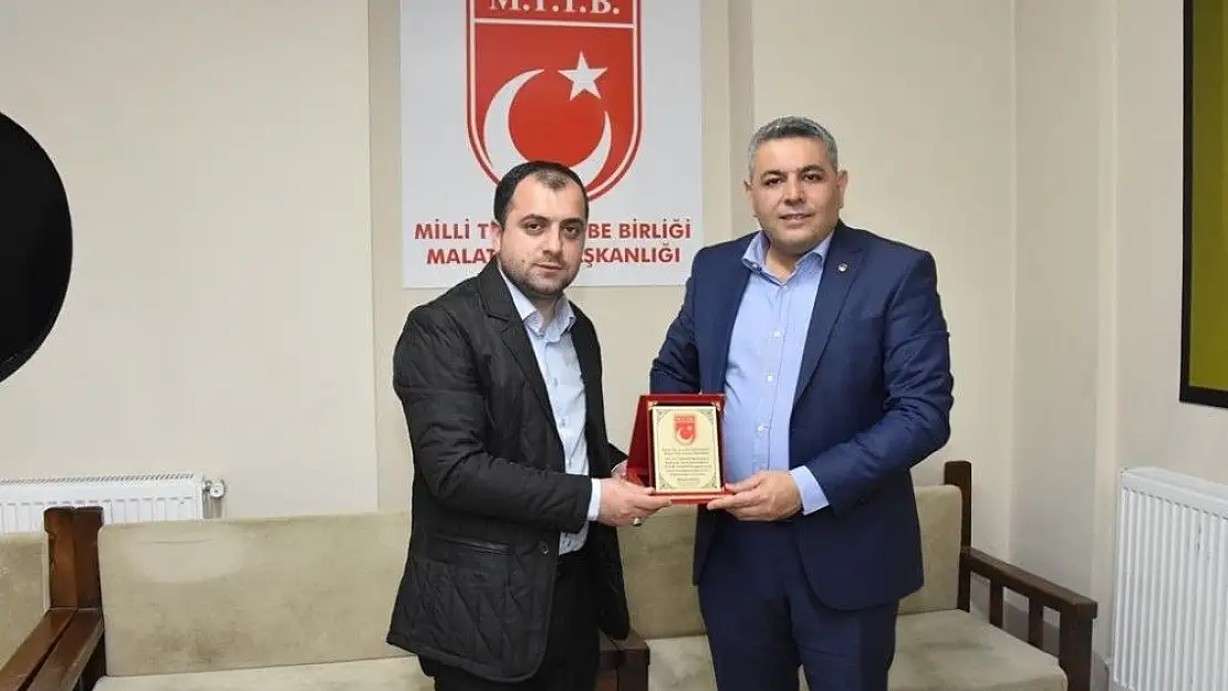 'Başkan Sadıkoğlu MTTB Gençliği ile buluştu'