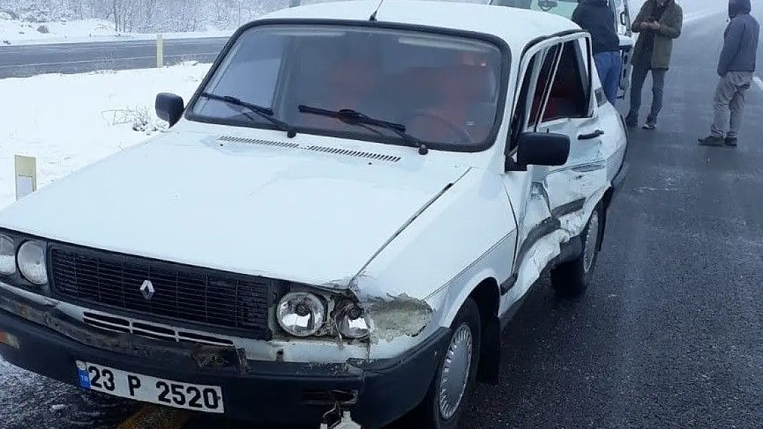 'Elazığ-Bingöl yolunda kaza:3 yaralı'