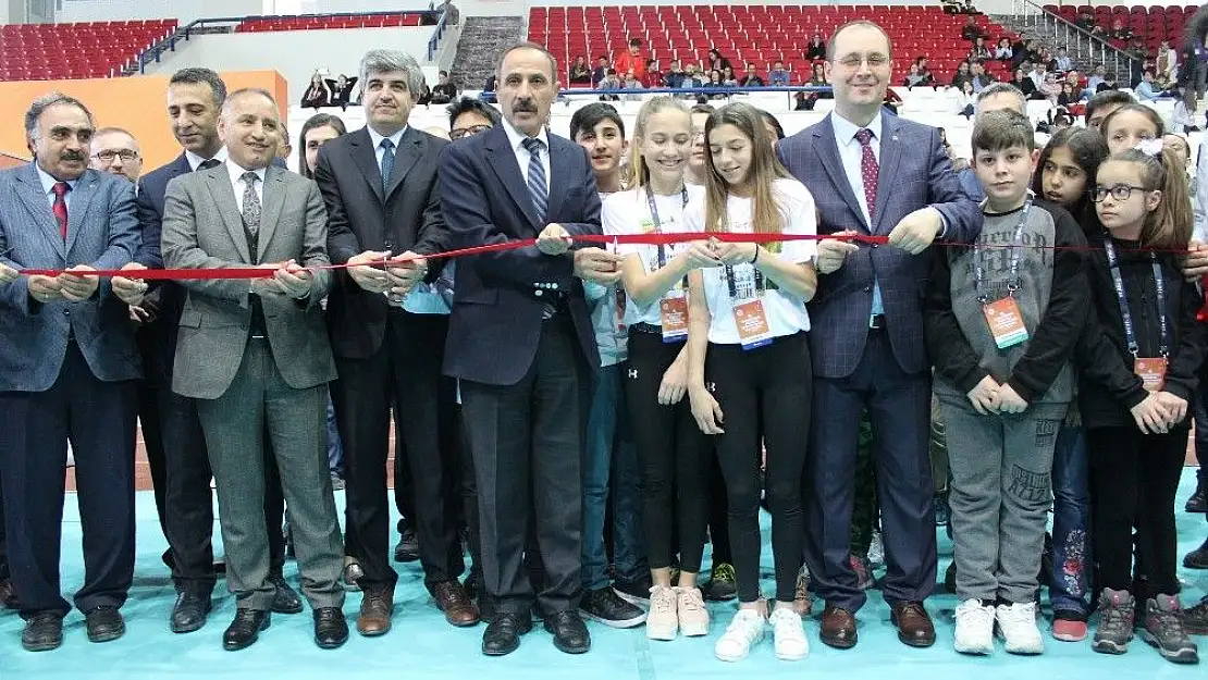 'Elazığ´da ''TÜBİTAK  Ortaokul Araştırma Projeleri Final Yarışması'' başladı'