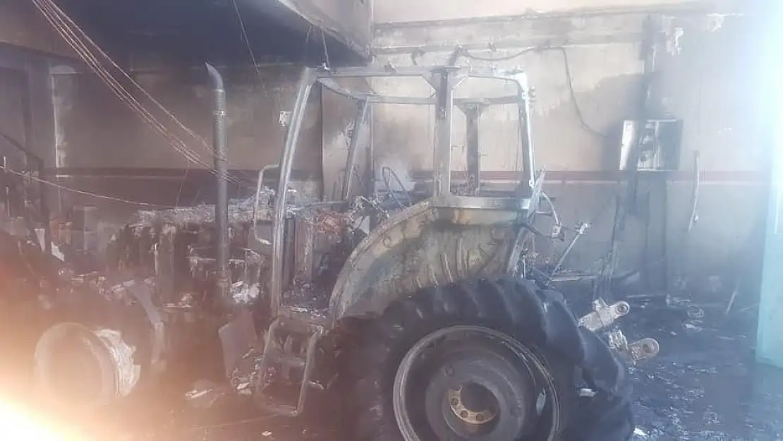 'Kahta Küçük Sanayi Sitesinde 1 iş yeri kül oldu'