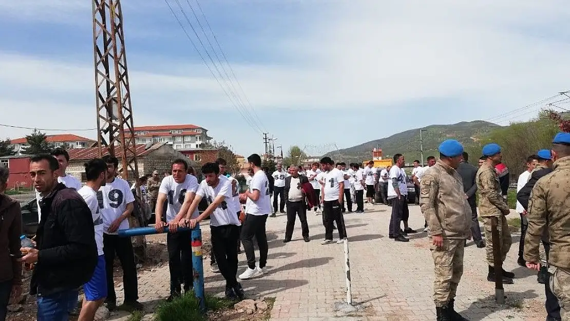 'Güvenlik korucu adayları mülakata girdi'