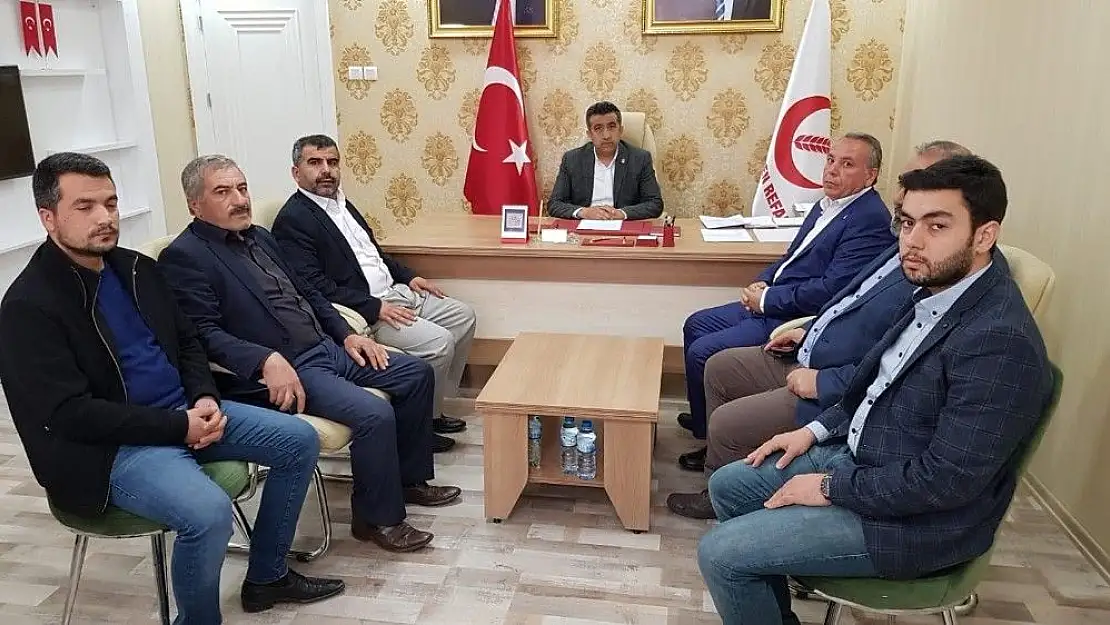 'Yeniden Refah Partisi Başkanı Demir´den kongre açıklaması'