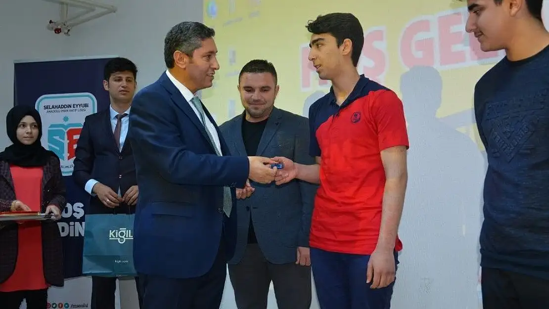 'Olimpiyat Koleji Matematik Olimpiyatlarında il birincisi oldu'