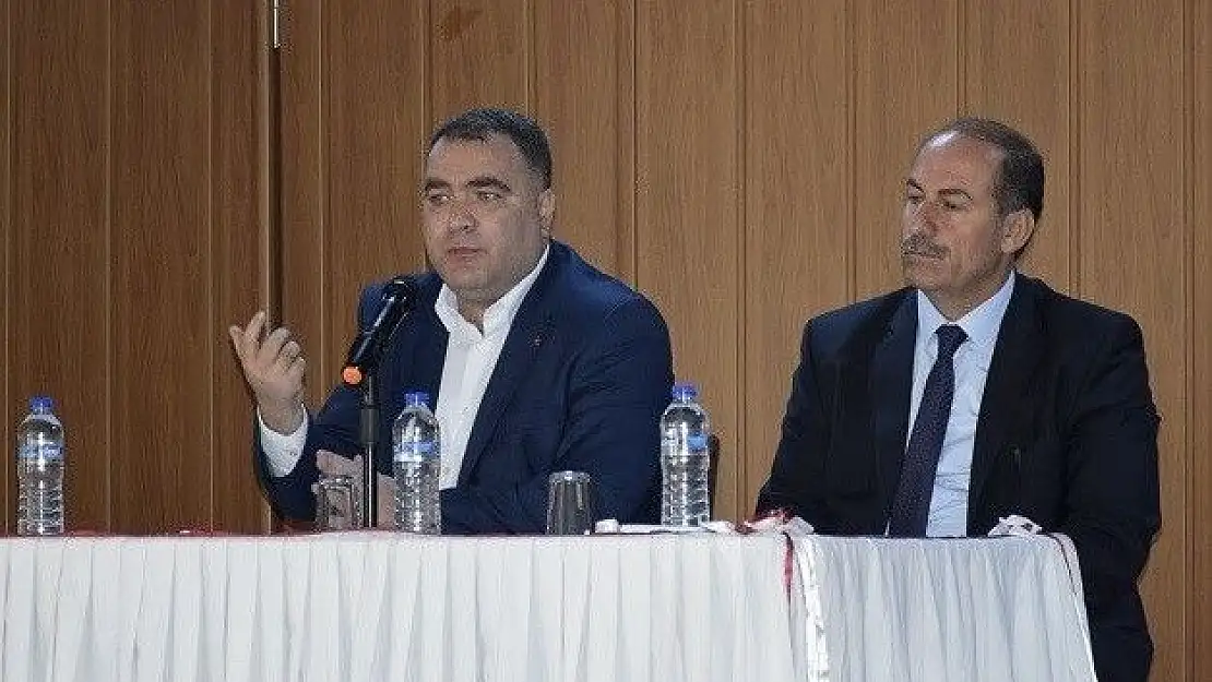 'Palu´da meclis üyeleri ve muhtarlarla toplantı'