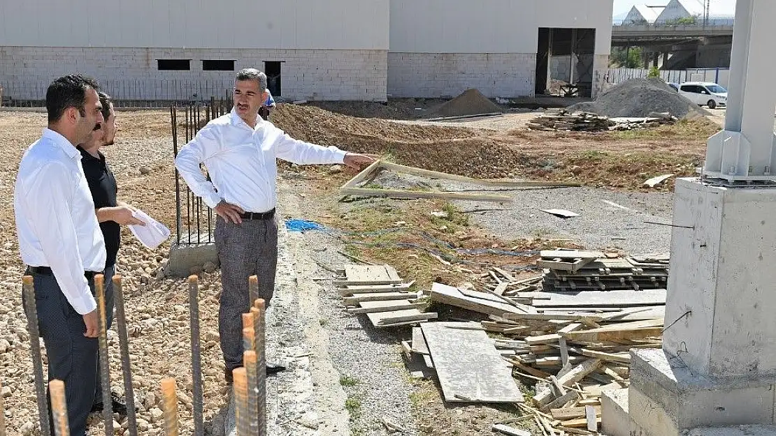 'Ambalaj atığı toplama ve ayırma tesisi gün sayıyor'