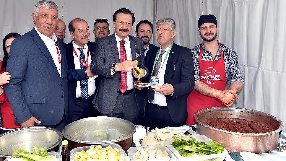 'ATSO, TOBB´un 75. Genel Kurulunda Adıyaman çiğ köftesini tanıttı'