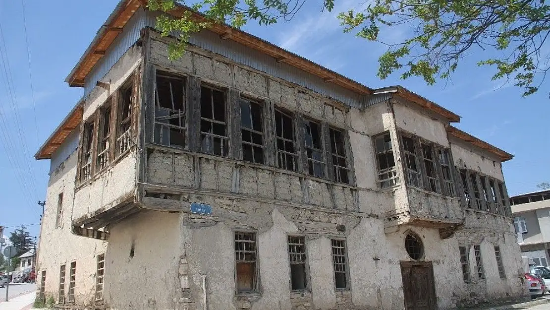 'Tescilli tarihi konak turizme kazandırılacak'