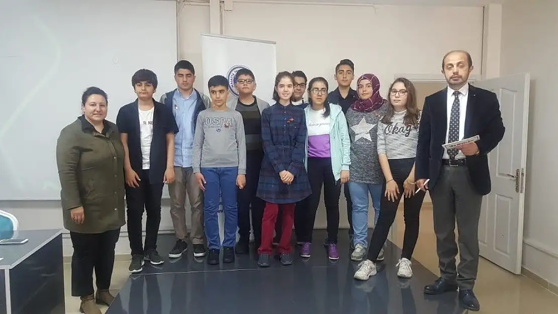 'Başarılı öğrenciler ödüllendirildi'