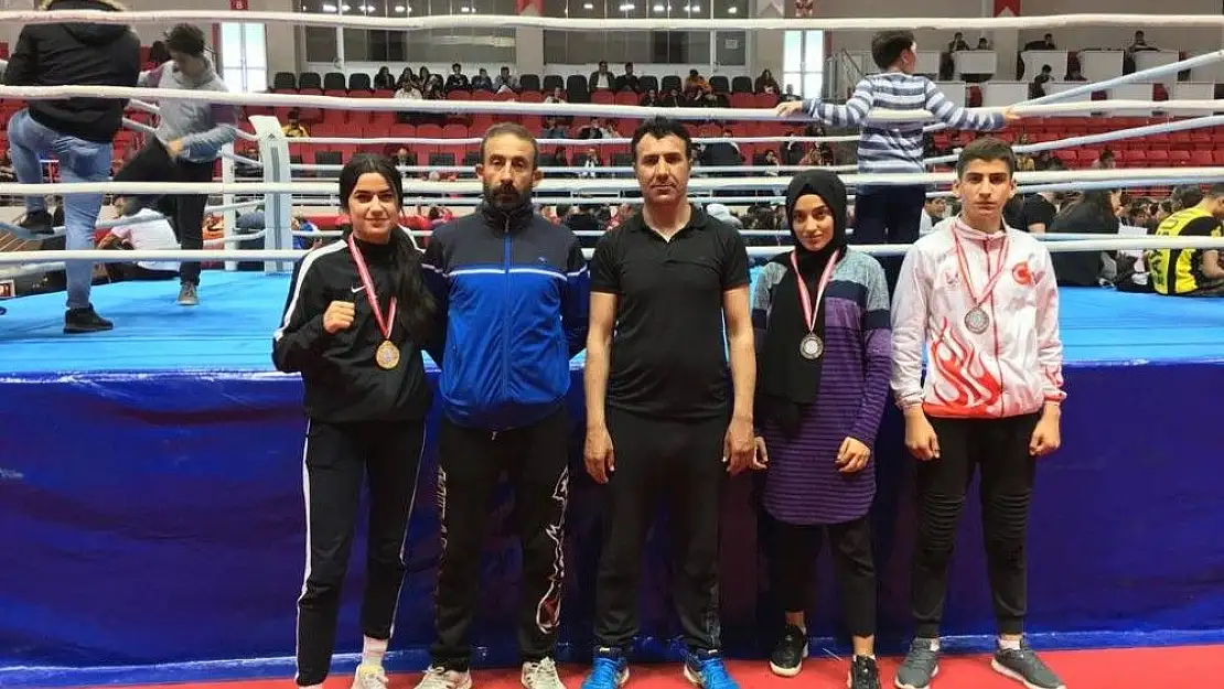 'Malatyalı sporcular muaythaide büyük başarı elde etti'