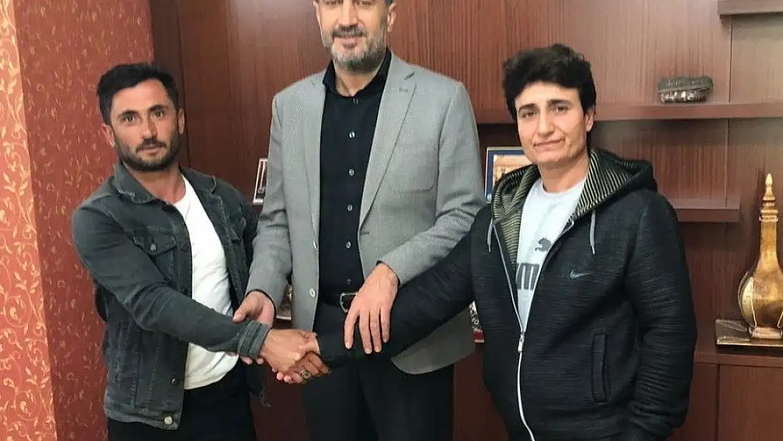 'Darp iddiasında kadın özür diledi, aile başkan aracılığıyla barıştı'