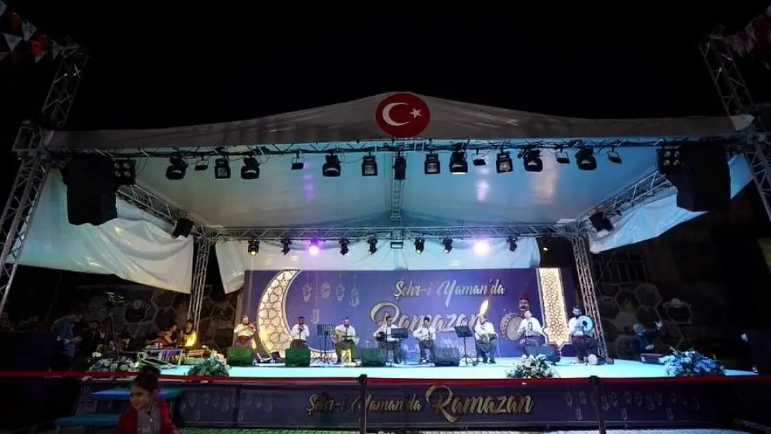 'Harfane ekibinden muhteşem konser'