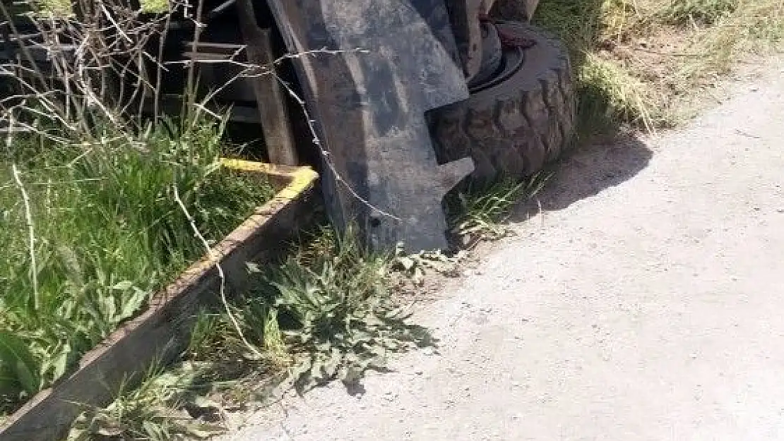 'Forkliftin altına kalan işçi yaralandı'