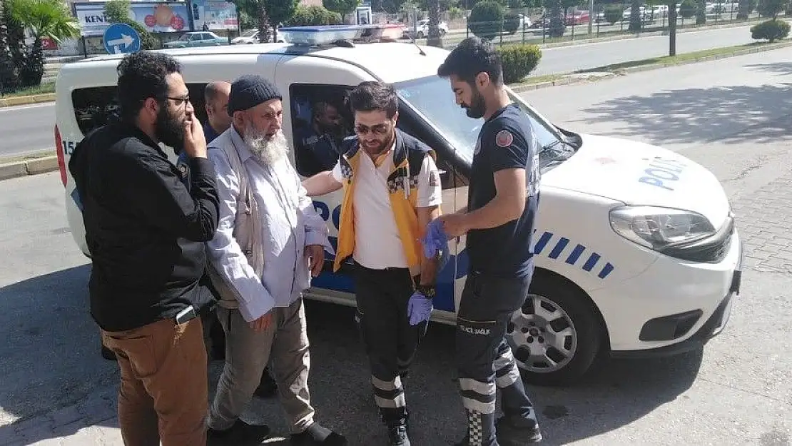 'Parasını alamayınca tekme tokat dövüldü'