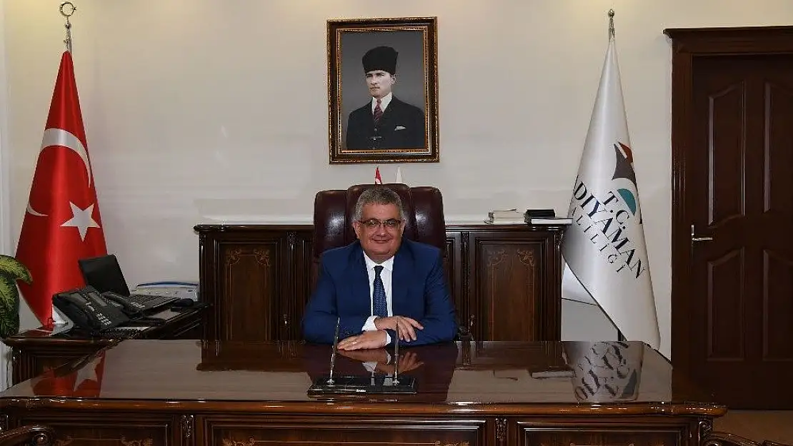'Vali Pekmez´in 19 Mayıs mesajı'