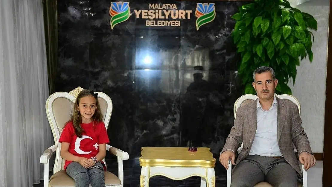 'Başkan Çınar, Milli Takım Sporcusu Elif Naz Aktaş´ı ağırladı'