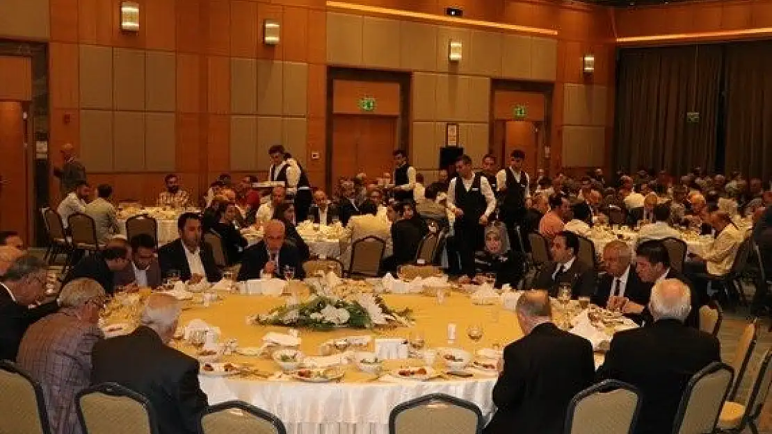 'Girişim Gurubundan iftar yemeği'