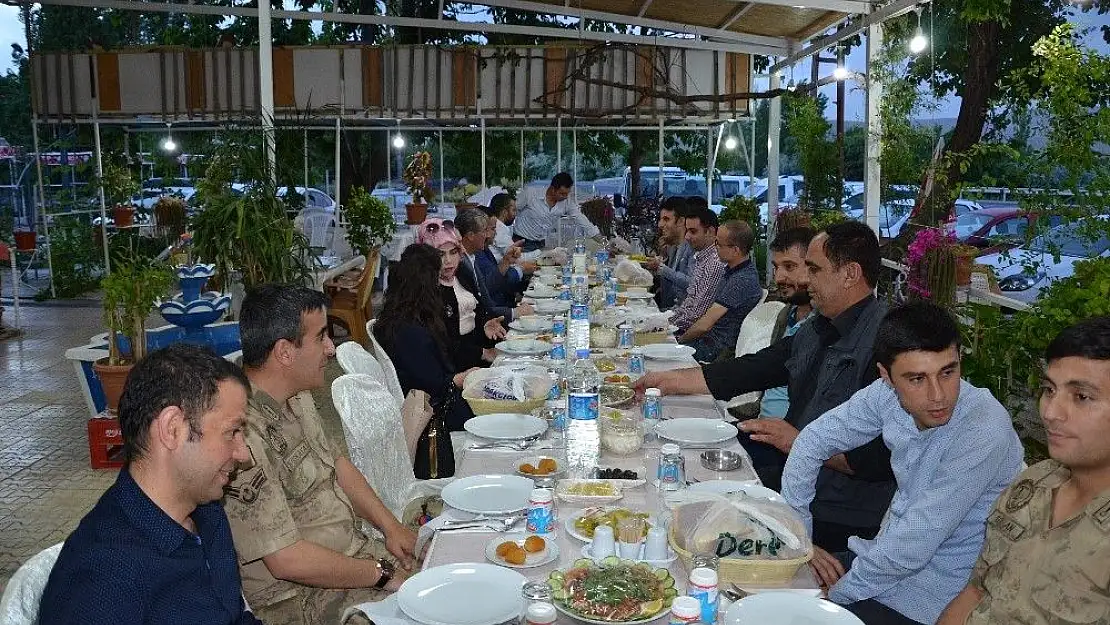 'Darende İlçe Emniyet Personeli iftarda bir araya geldi'