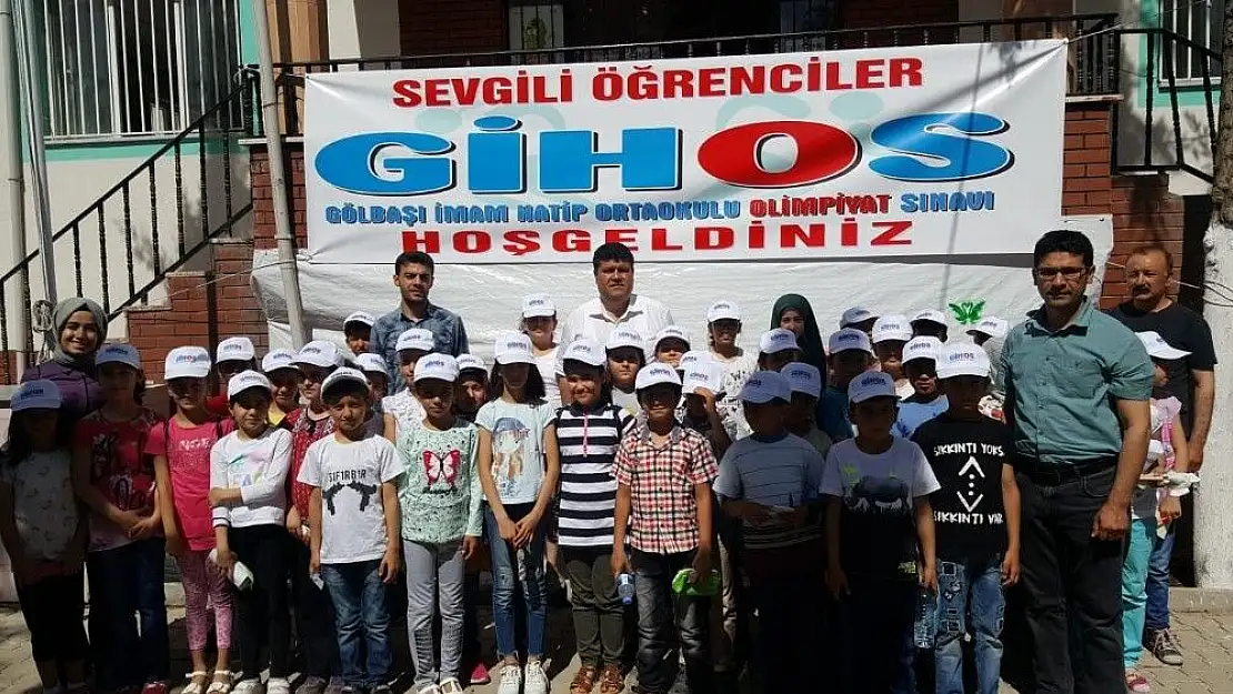 'Öğrenciler olimpiyat sınavına girdi'