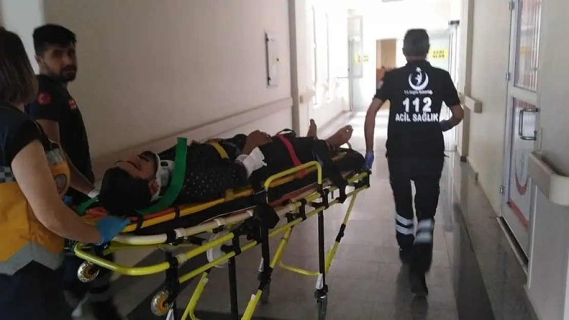 'Motosiklet ile otomobil çarpıştı: 1 yaralı'