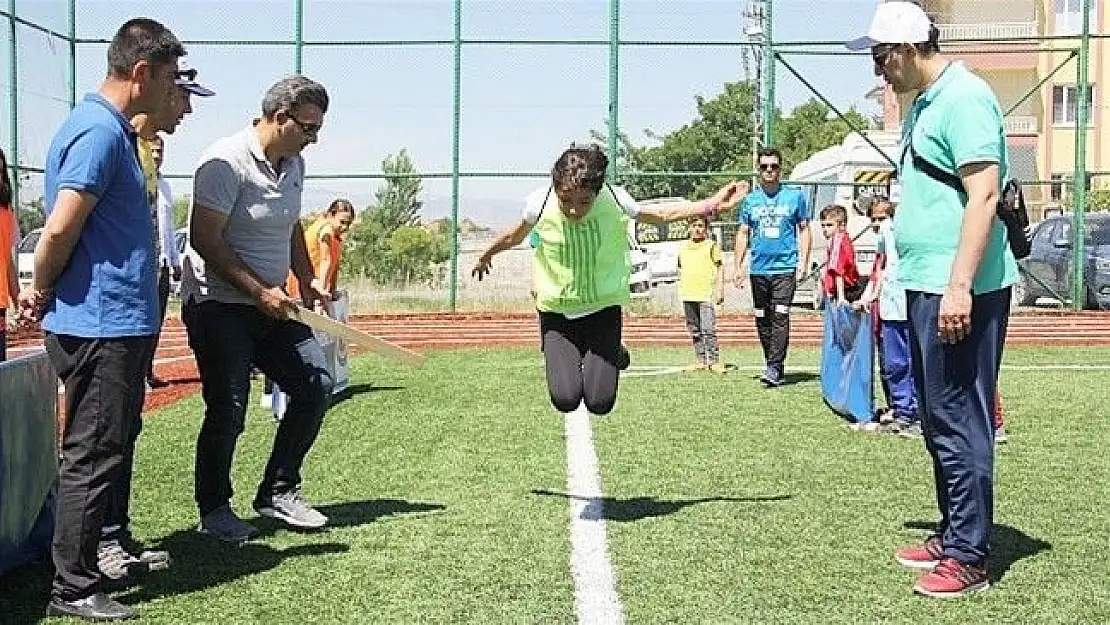 'Geleneksel Çocuk Oyunları Sona Erdi'