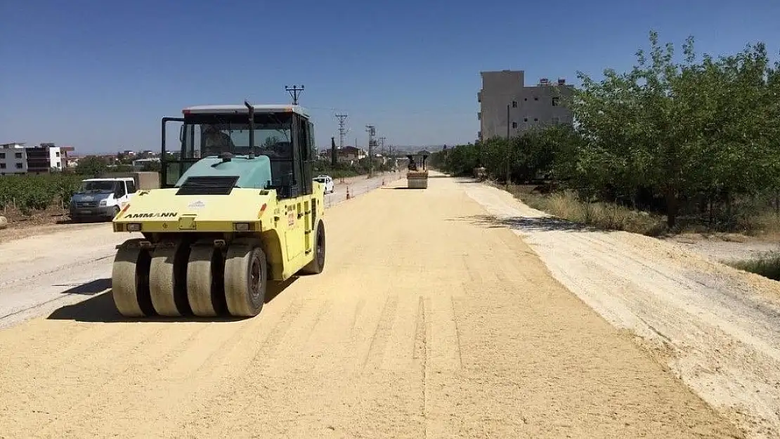 'Adıyaman Belediyesi altyapısı tamamlanan noktaları asfaltlıyor'