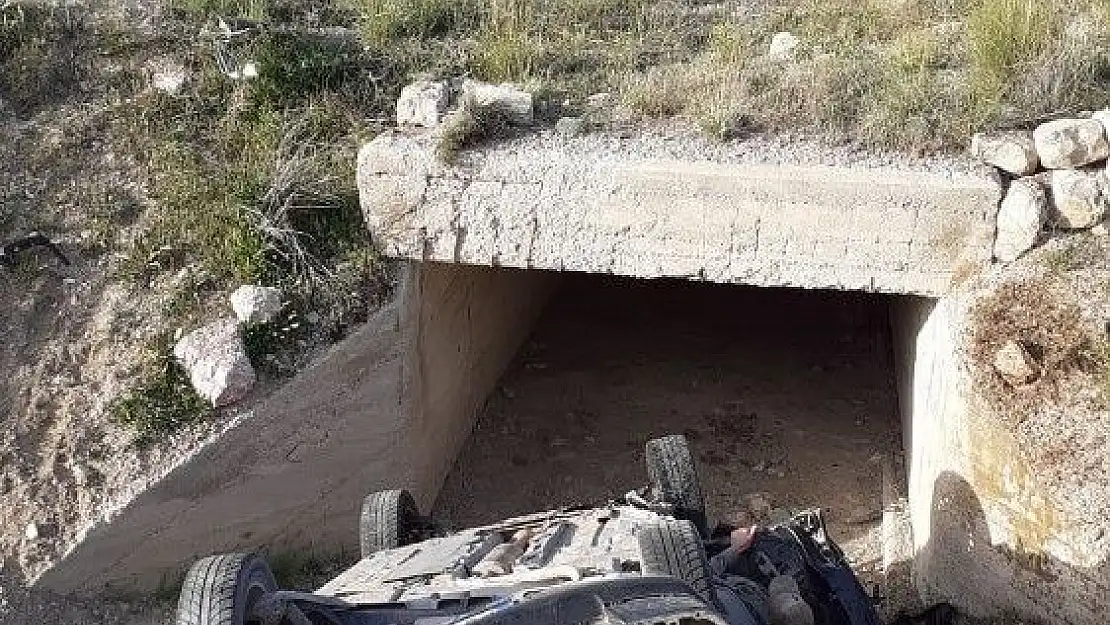 'Cenaze yolunda kaza: 4 yaralı'