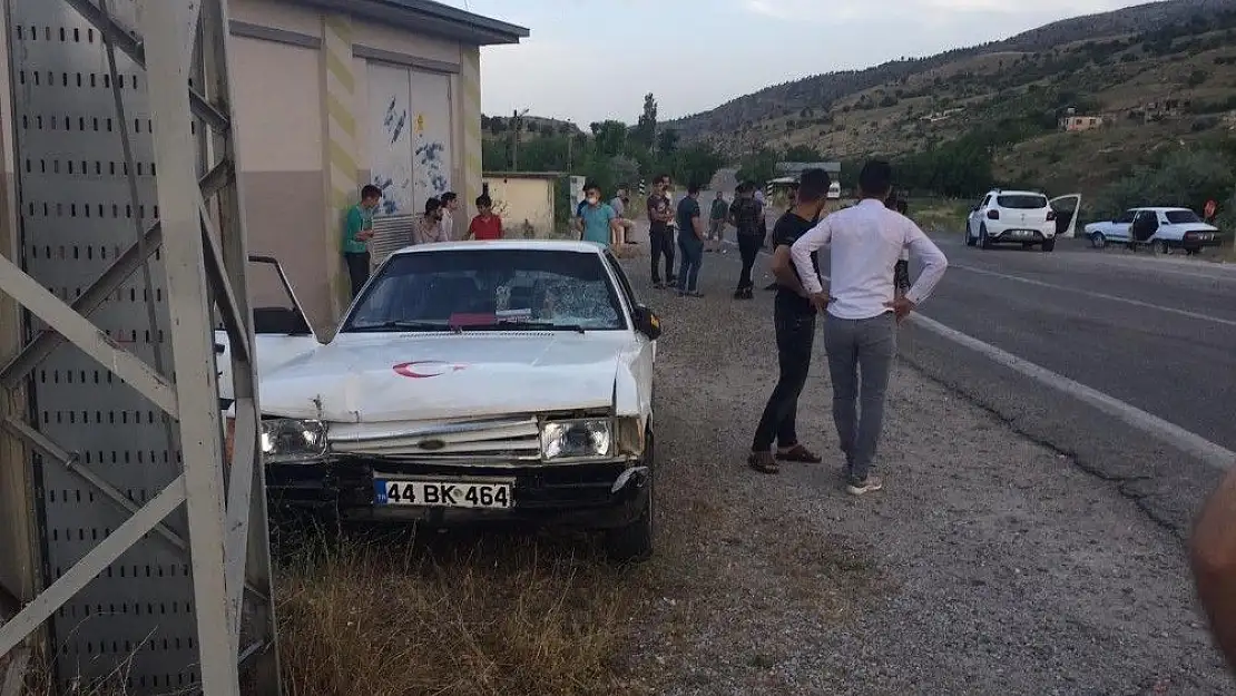 'Otomobil yayaya çarptı: 1 ağır yaralı'