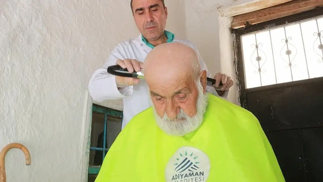 'Yaşlıların bayram tıraşı belediyeden'