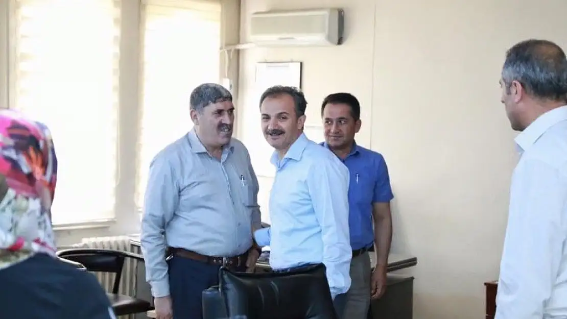 'Başkan Kılınç belediye personeliyle bayramlaştı'