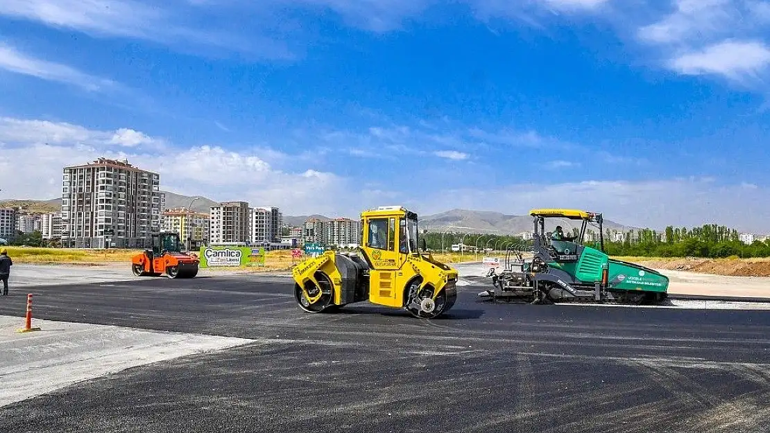 'Güngör Caddesi asfaltlanıyor'