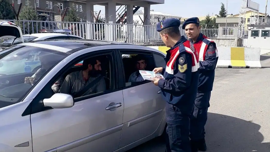 'Sürücüleri kontrol eden çocuklara bisiklet ödülü'