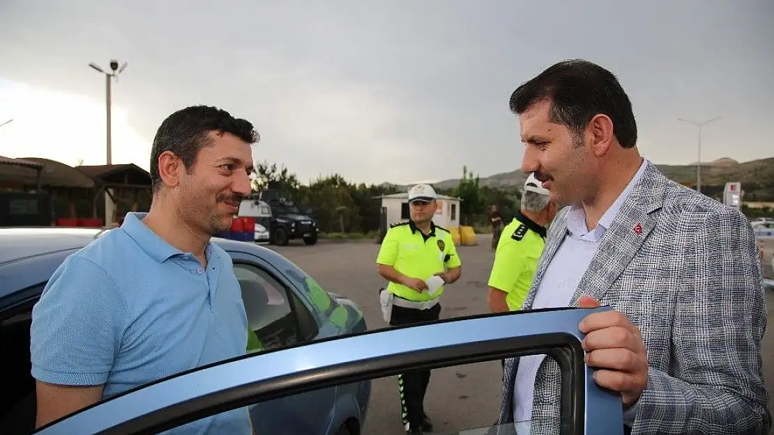 'Vali´den trafik denetimi'