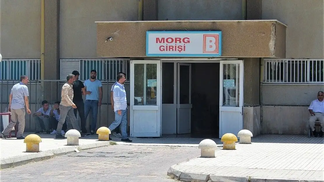 'Elazığ´da uyuşturucu kullanan genç hayatını kaybetti'