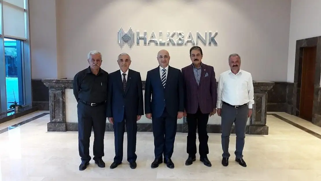 'Evren´den Halk Bankası Genel Müdürü Arslan´a ziyaret'