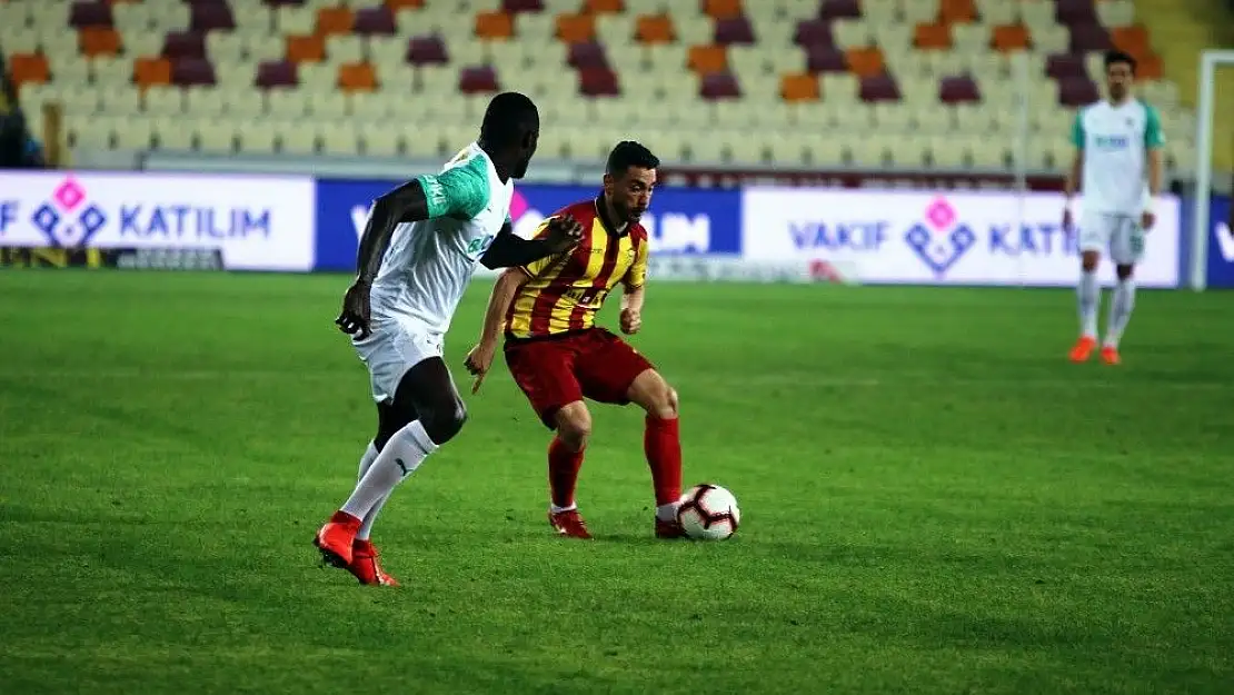 'Evkur Yeni Malatyaspor, Murat Yıldırım ile sözleşme yeniledi'