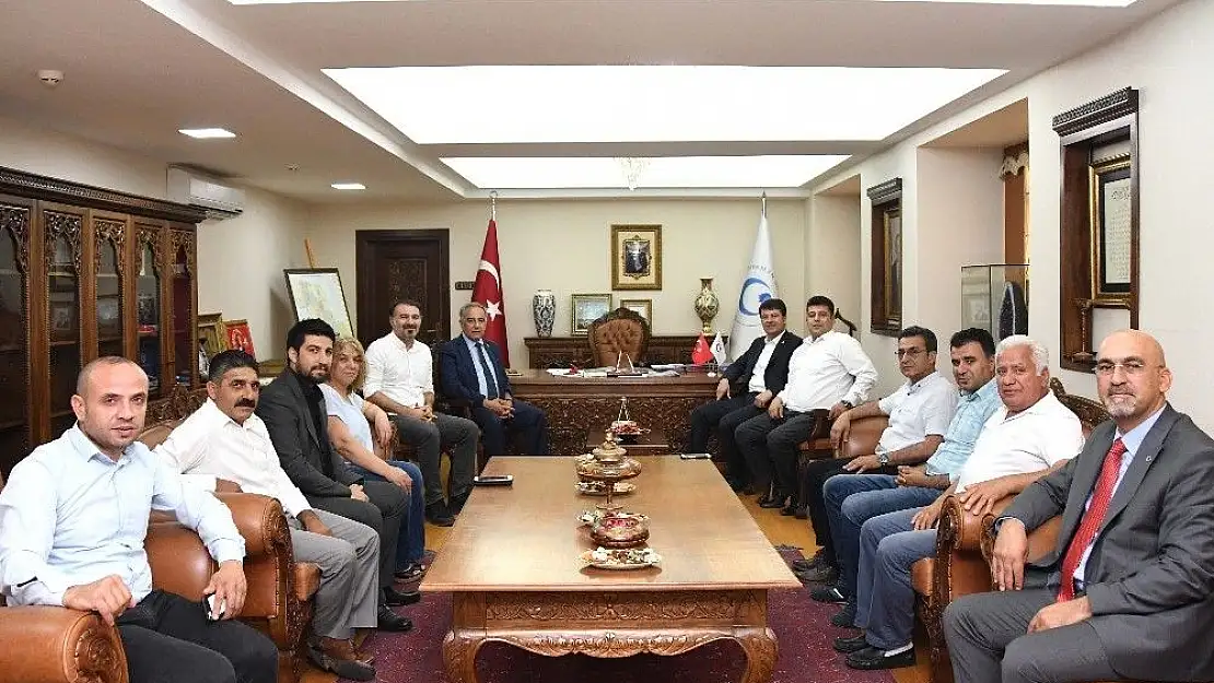 'Milletvekili Tutdere, Rektör Turgut ile bir araya geldi'