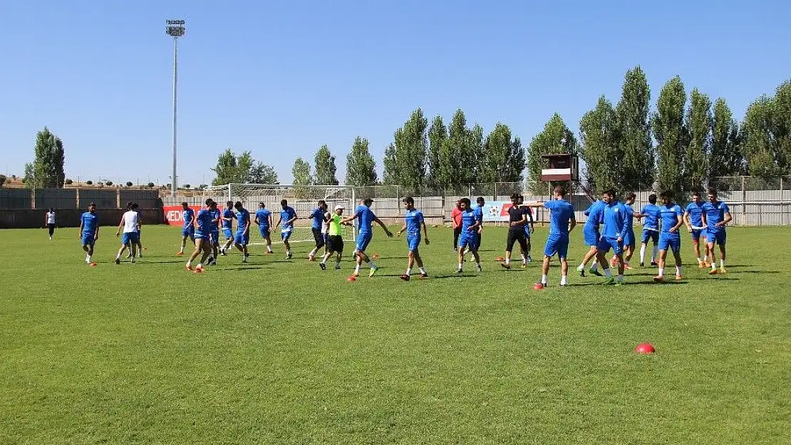 'Elazığ Belediyespor futbolcu seçmeleri yapacak'