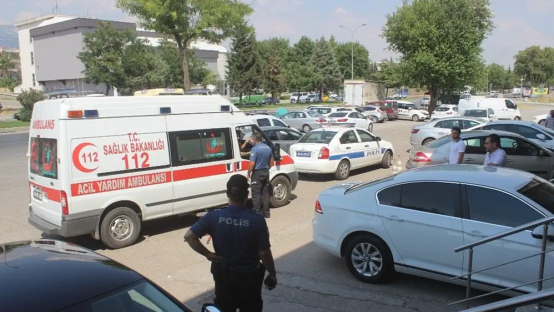 'Kardeşlerin demir kesme makaslı kavgası'