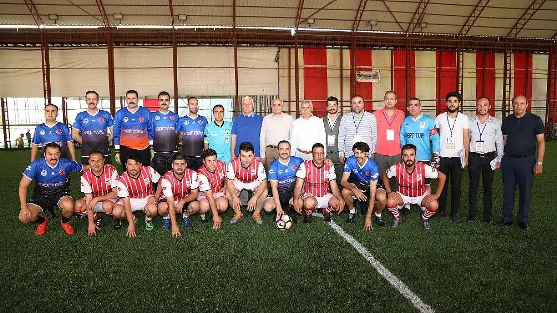 'Kamuda kurumlararası futbol turnuvası başladı'